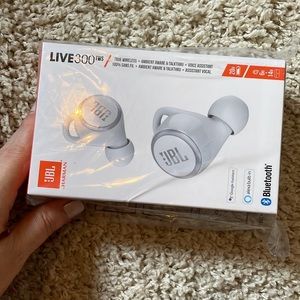 JBL Live 300 TWS Wireless Earbuds